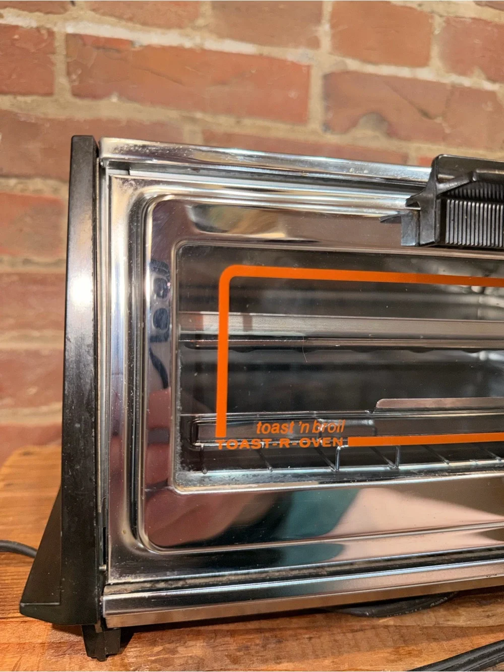 Vintage Toast-R-Oven Countertop Toaster Oven with Orange Accents